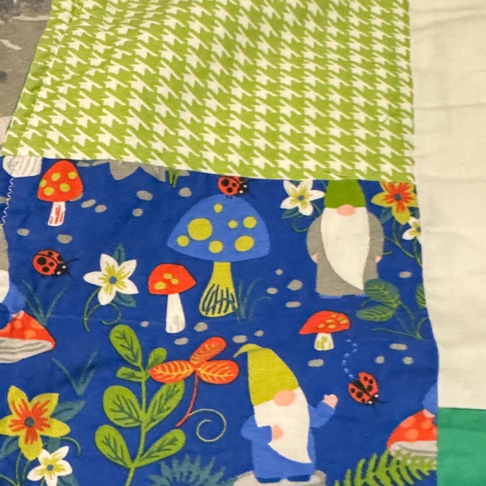 Colorful Patchwork Quilt - Picture 7 of 10